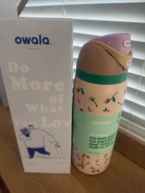Owala Floral Pink & Green Insulated Water Bottle -  32 oz